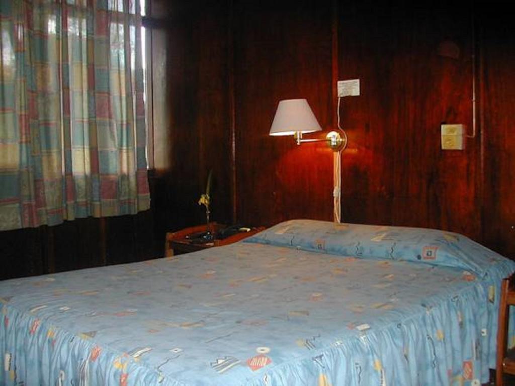 Hotel Don Carlos Puerto Maldonado Oda fotoğraf